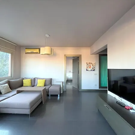 Cozy With Bosphorus View In Besiktas Apartment *